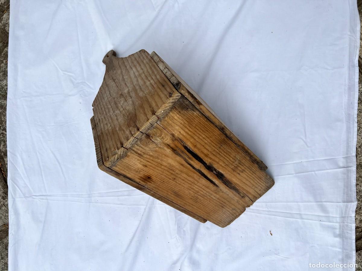 Antig&uuml;edades: Recogedor r&uacute;stico de madera - Foto 3