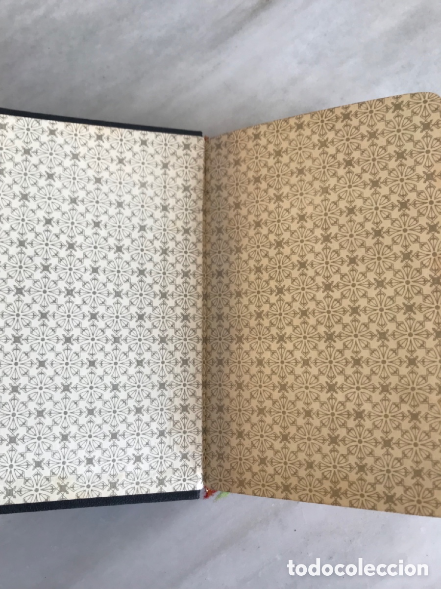 Antig&uuml;edades: Misalito regina 766 paginas - Foto 7