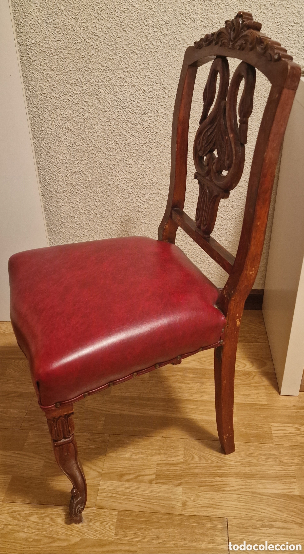 Antig&uuml;edades: SILLA ESTILO CHIPPENDALE CUERO BURDEOS Y MADERA - Foto 4