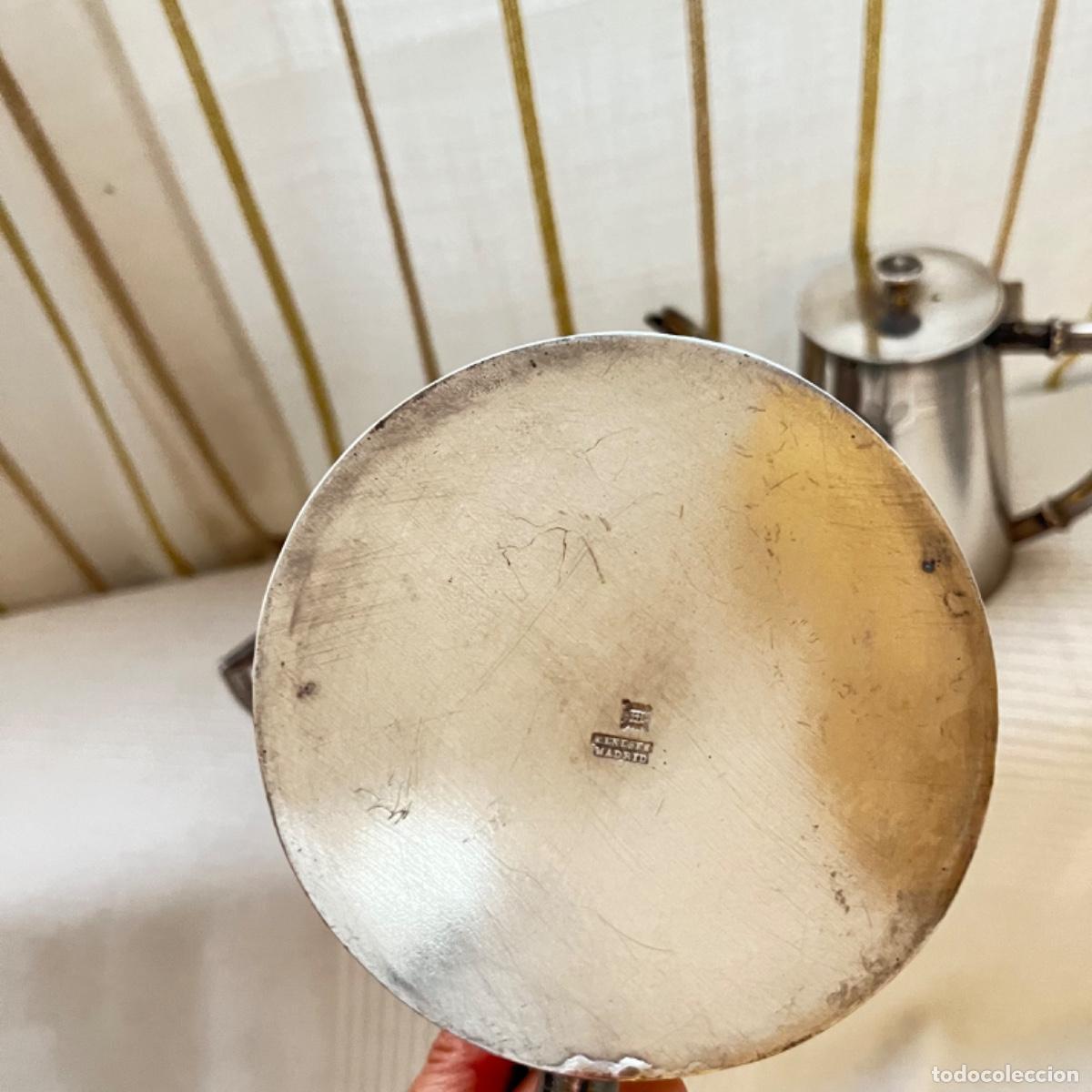 Antig&uuml;edades: Juego de tetera de plata Meneses - Foto 2