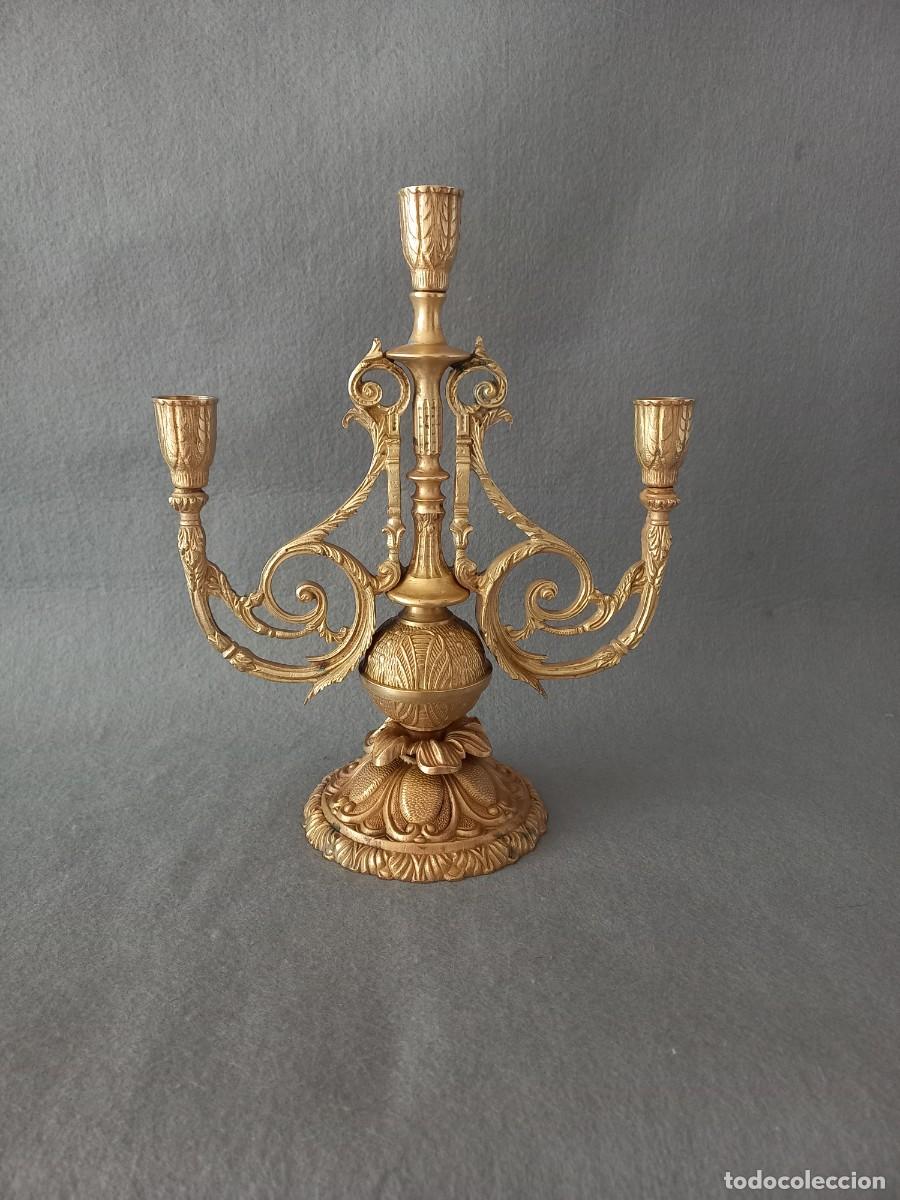 Antig&uuml;edades: CANDELABRO DE BRONCE - Foto 2