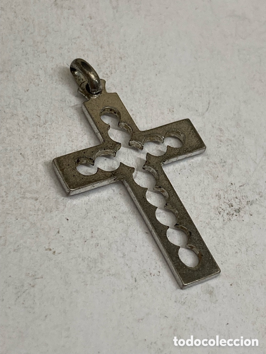 Antig&uuml;edades: Cruz de plata C200 - Foto 2