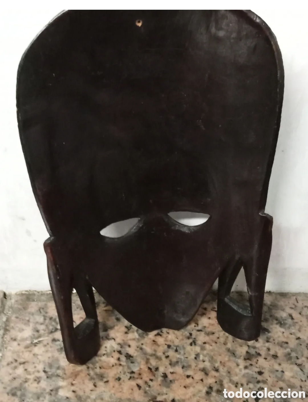 Antig&uuml;edades: M&aacute;scara de madera - Foto 2