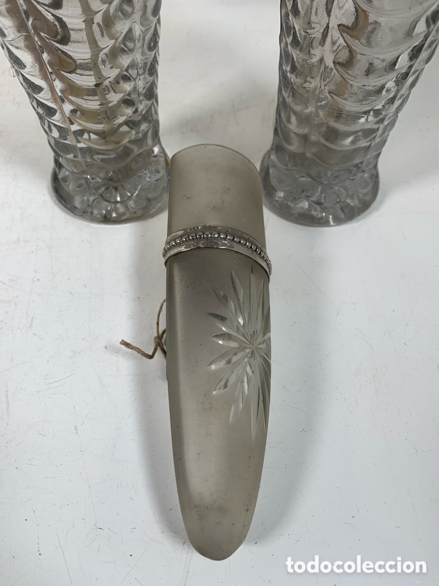 Antig&uuml;edades: 01_Lote floreros de cristal - Foto 4