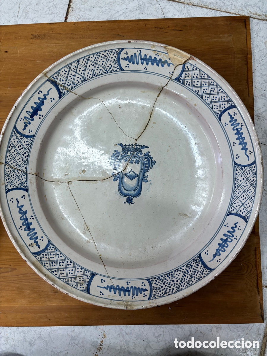 Antig&uuml;edades: Plato blasonado Roma 1800 ca. - Foto 1