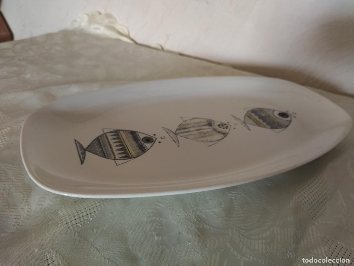 Antig&uuml;edades: Bandeja rectangular de de porcelana, marca incisa en la base pero ilegible. - Foto 5