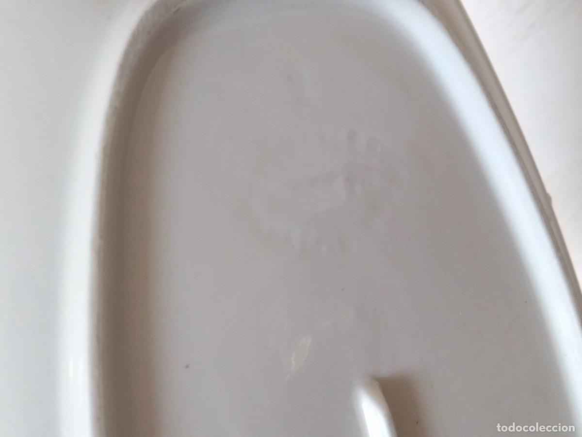Antig&uuml;edades: Bandeja rectangular de de porcelana, marca incisa en la base pero ilegible. - Foto 9
