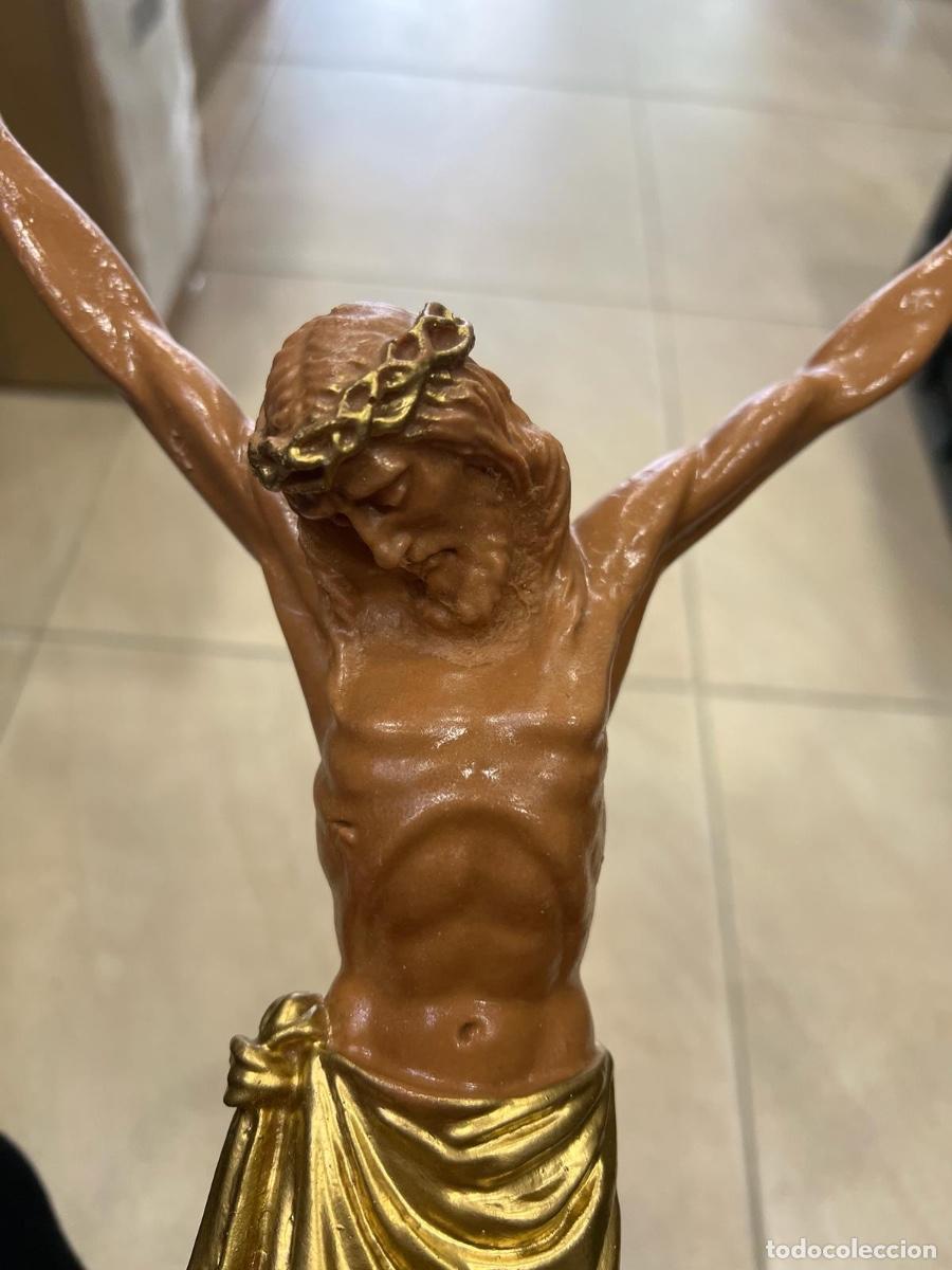 Antig&uuml;edades: Precioso cristo para colgar - Foto 2