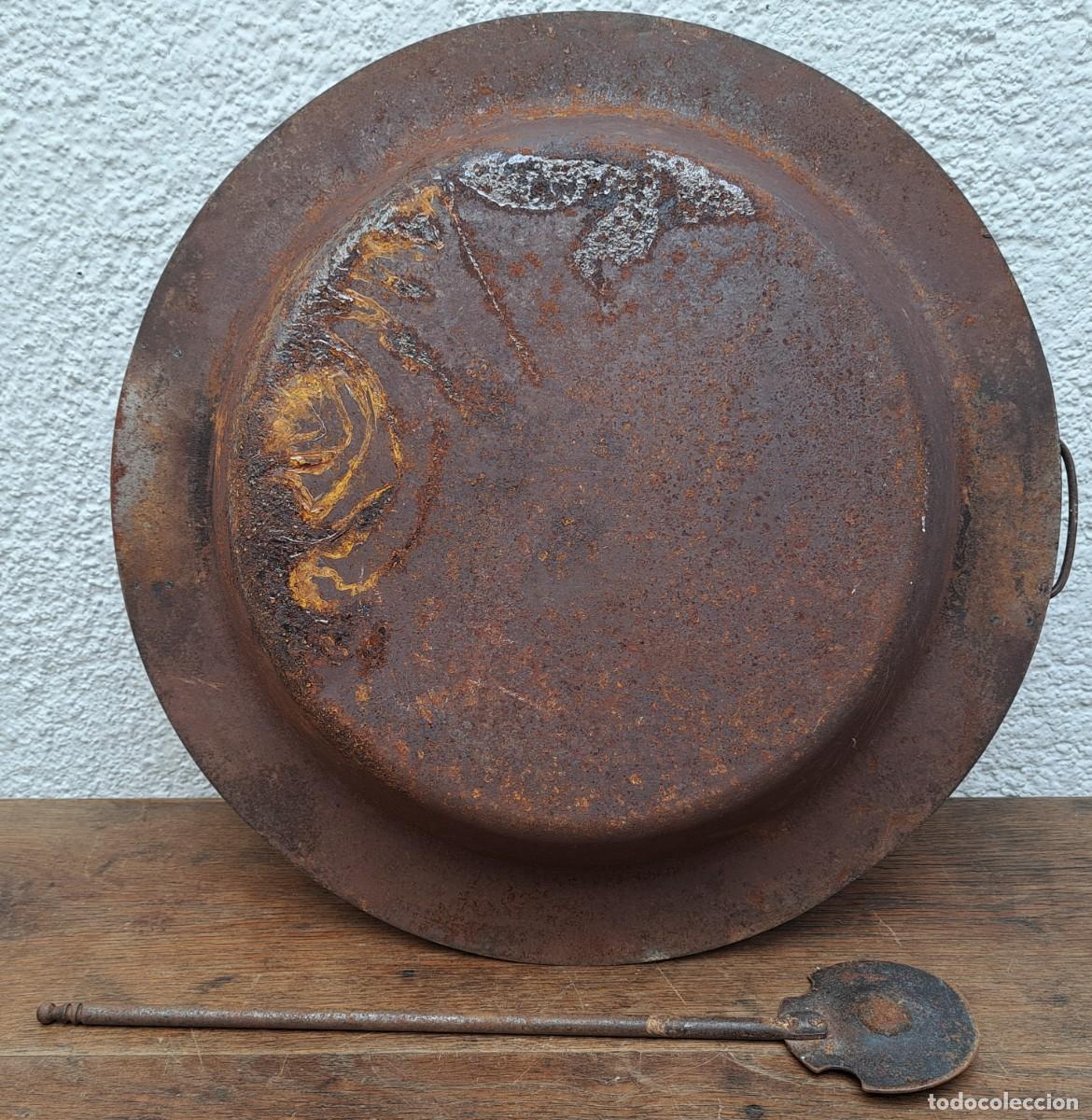 Antig&uuml;edades: Antiguo brasero y pala de hierro - Foto 3