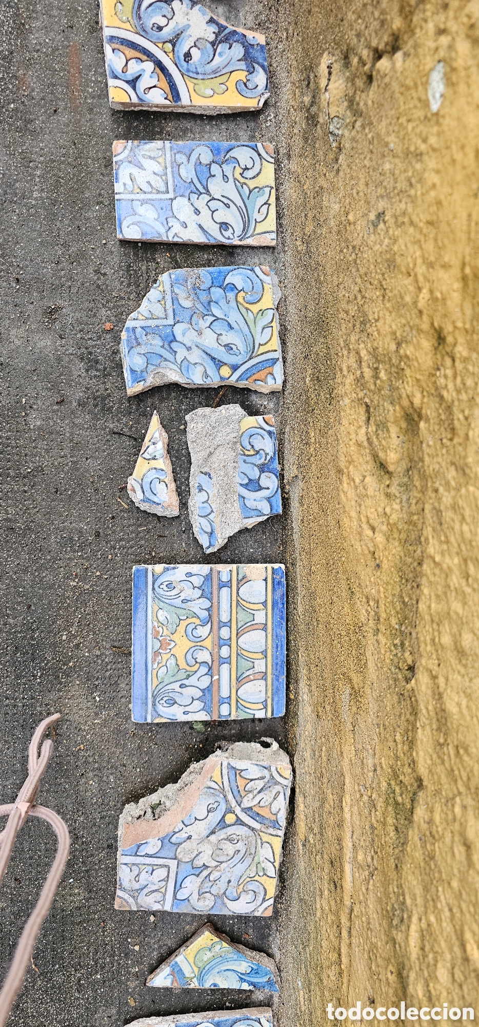 Antig&uuml;edades: CER&Aacute;MICA DE TALAVERA Y TOLEDO - Foto 1