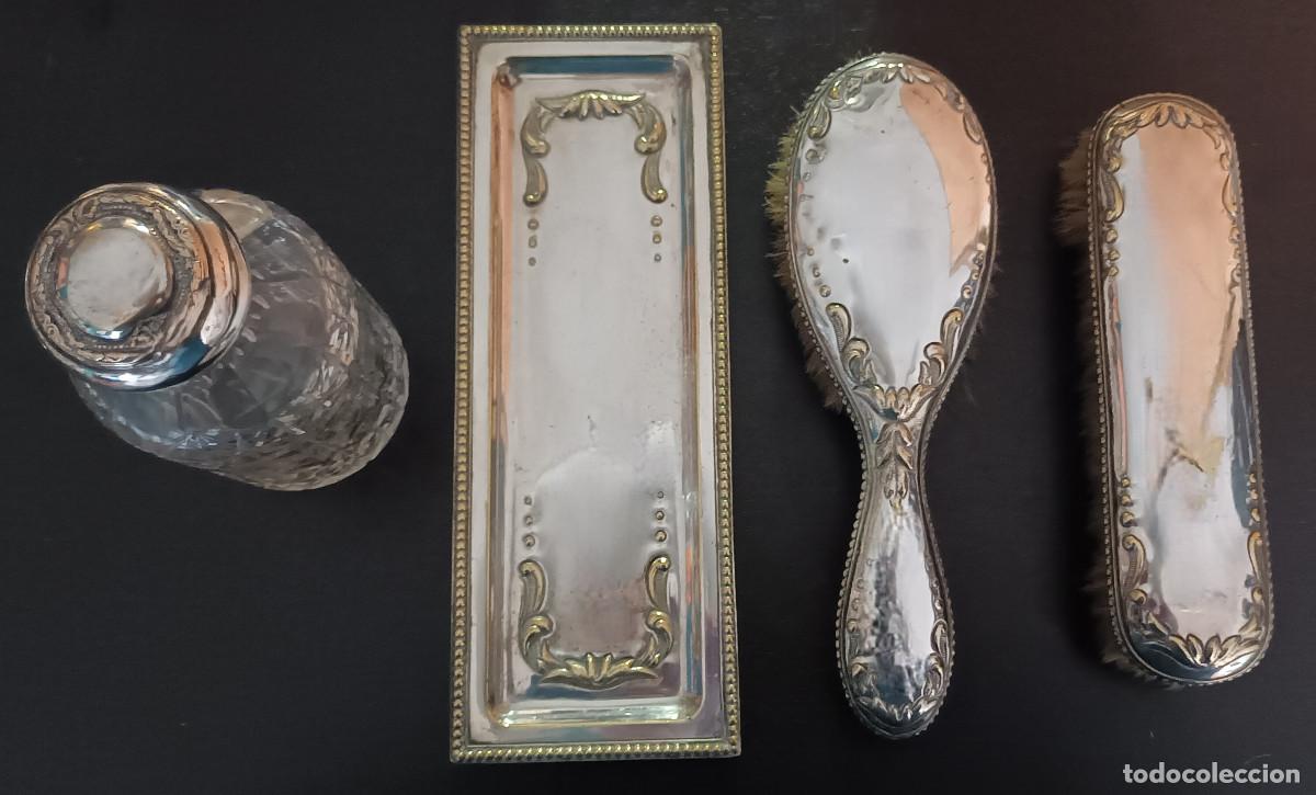 Antig&uuml;edades: Juego de tocador plateado - Foto 1