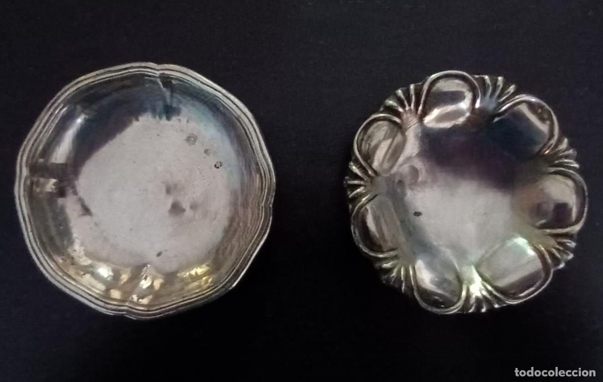 Antig&uuml;edades: Juego dos ceniceros de plata estrella - Foto 1