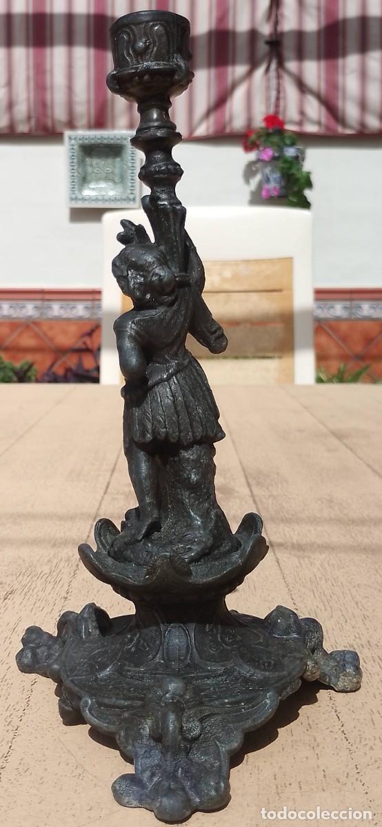 Antig&uuml;edades: Portavelas antiguo con mujer amazona - Foto 5