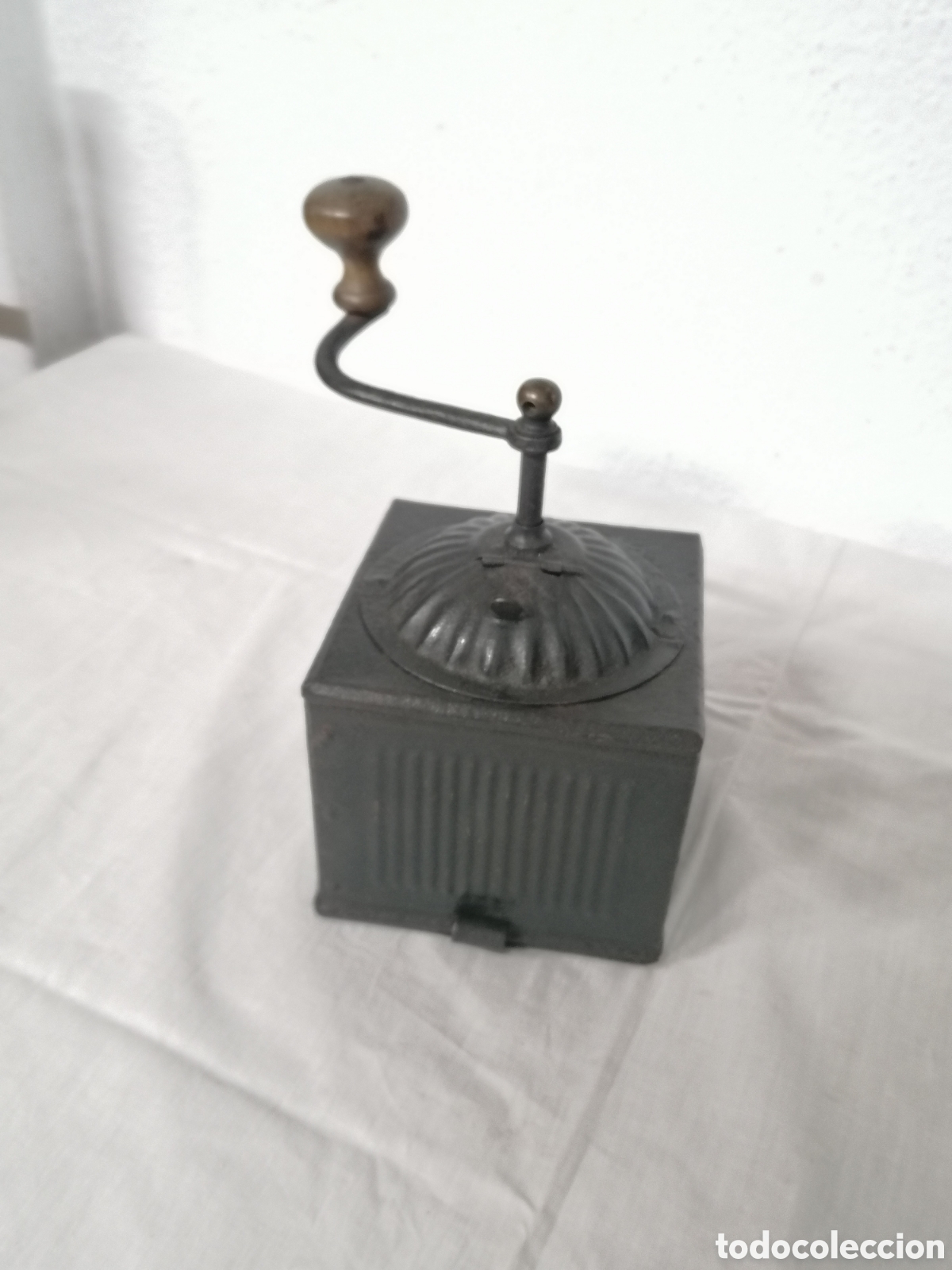Antig&uuml;edades: Molinillo de caf&eacute; antiguo art deco - Foto 2