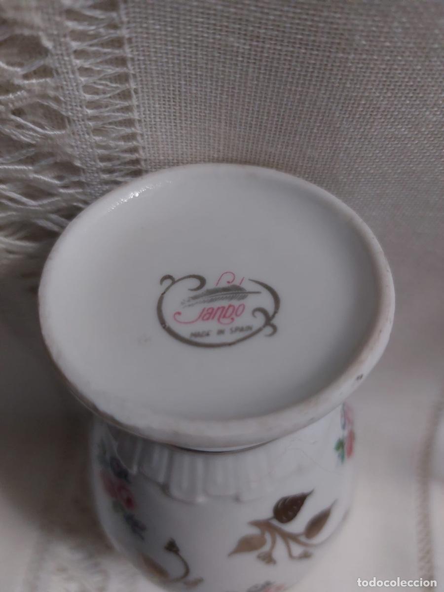 Antig&uuml;edades: jarr&oacute;n porcelana - Foto 5