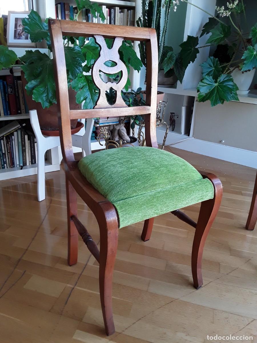 Antig&uuml;edades: SILLA de madera antigua - Foto 1