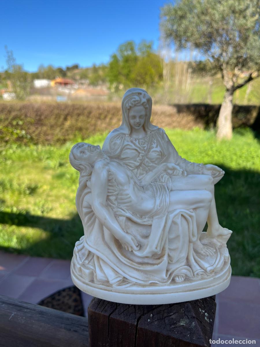 Antig&uuml;edades: Nuestra madre, escultura - Foto 1