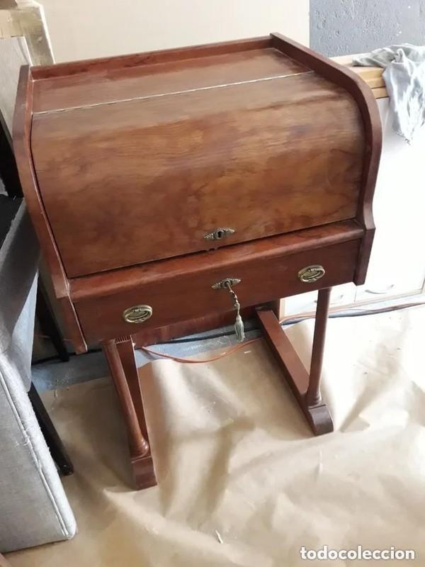 Antig&uuml;edades: Mueble cubertero madera maciza - Foto 1