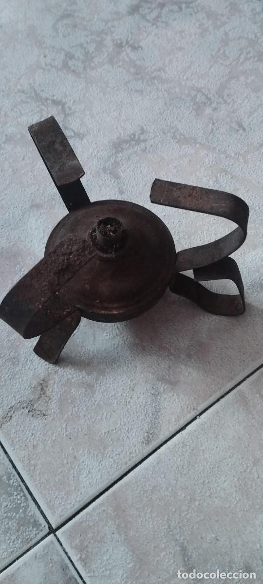 Antig&uuml;edades: fogon antiguo de.metal - Foto 1