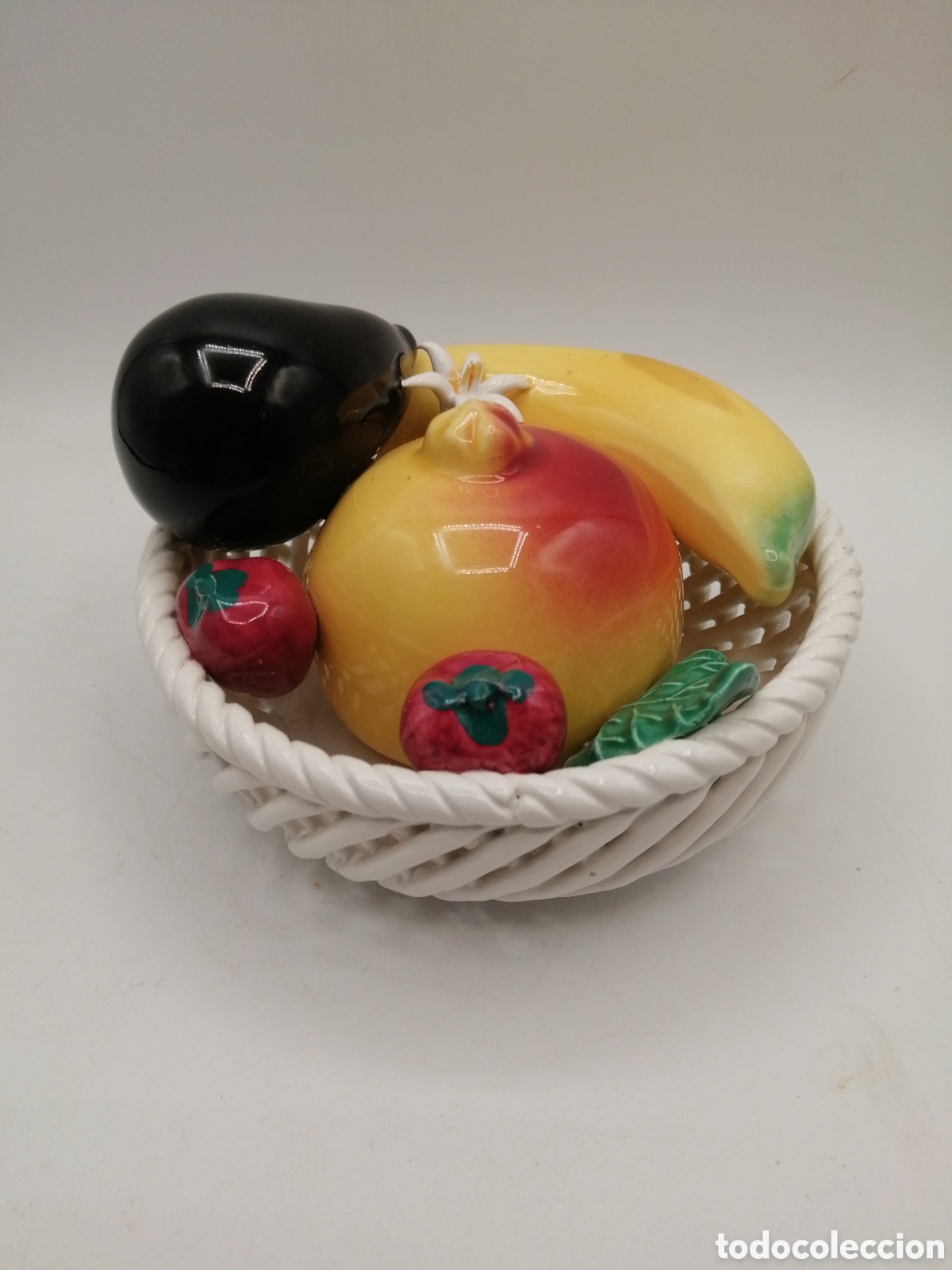Antig&uuml;edades: Porcelana de Manises. Cesta con frutas - Foto 4