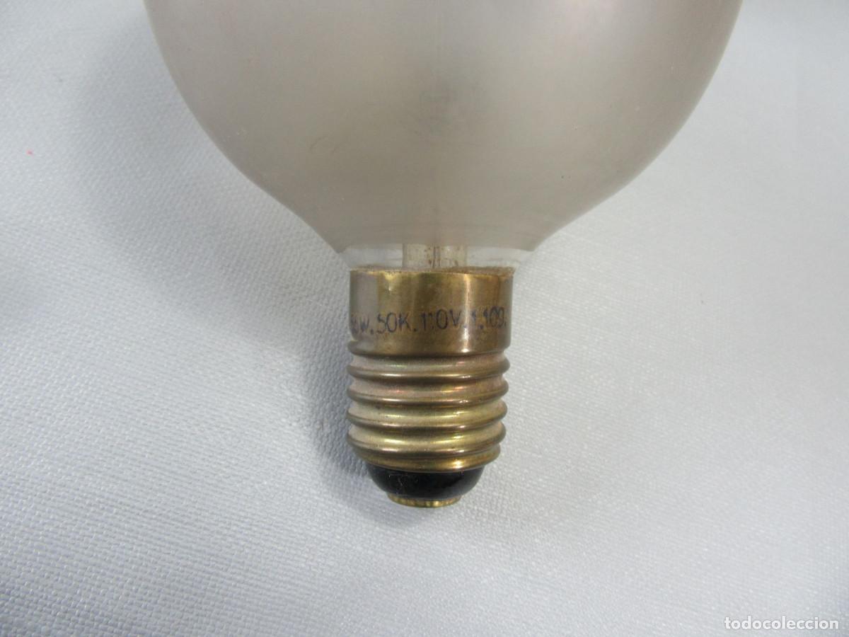 Antig&uuml;edades: Bombilla OSRAM. Forma de esfera Grande. Funcionando. - Foto 4