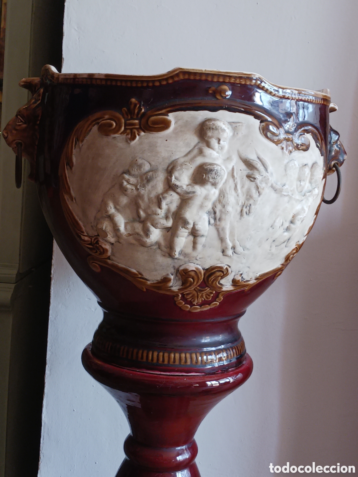 Antig&uuml;edades: Jarron de Ceramica, con pedestal - Foto 2