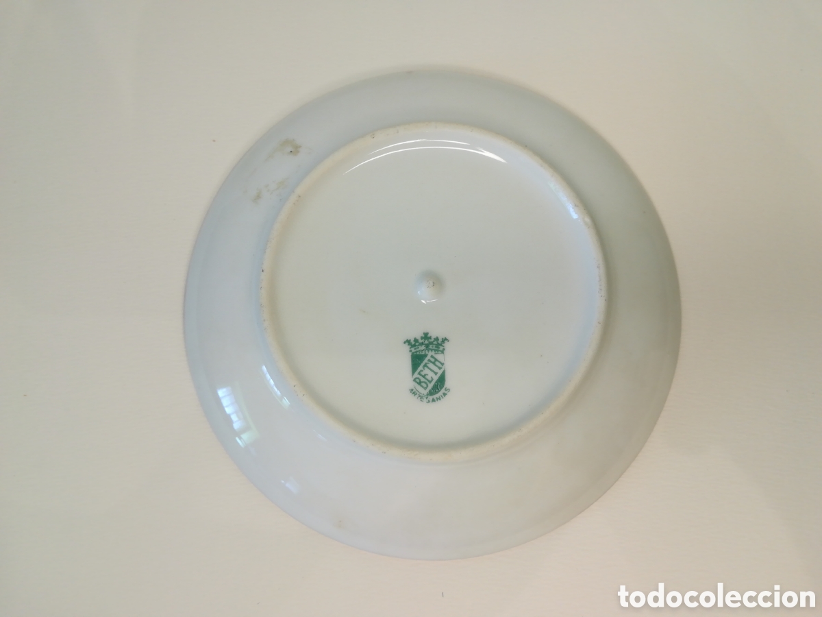Antig&uuml;edades: Plato blanco y oro de ley - &Eacute;cija - Foto 2