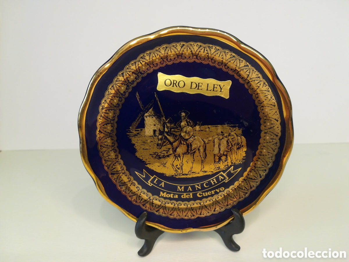 Antig&uuml;edades: Plato azul cobalto y oro de ley - La Mancha - Foto 1