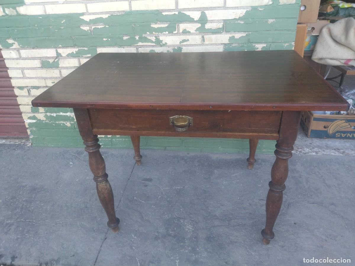 Antig&uuml;edades: Antigua mesa tocinera caj&oacute;n largo. - Foto 2