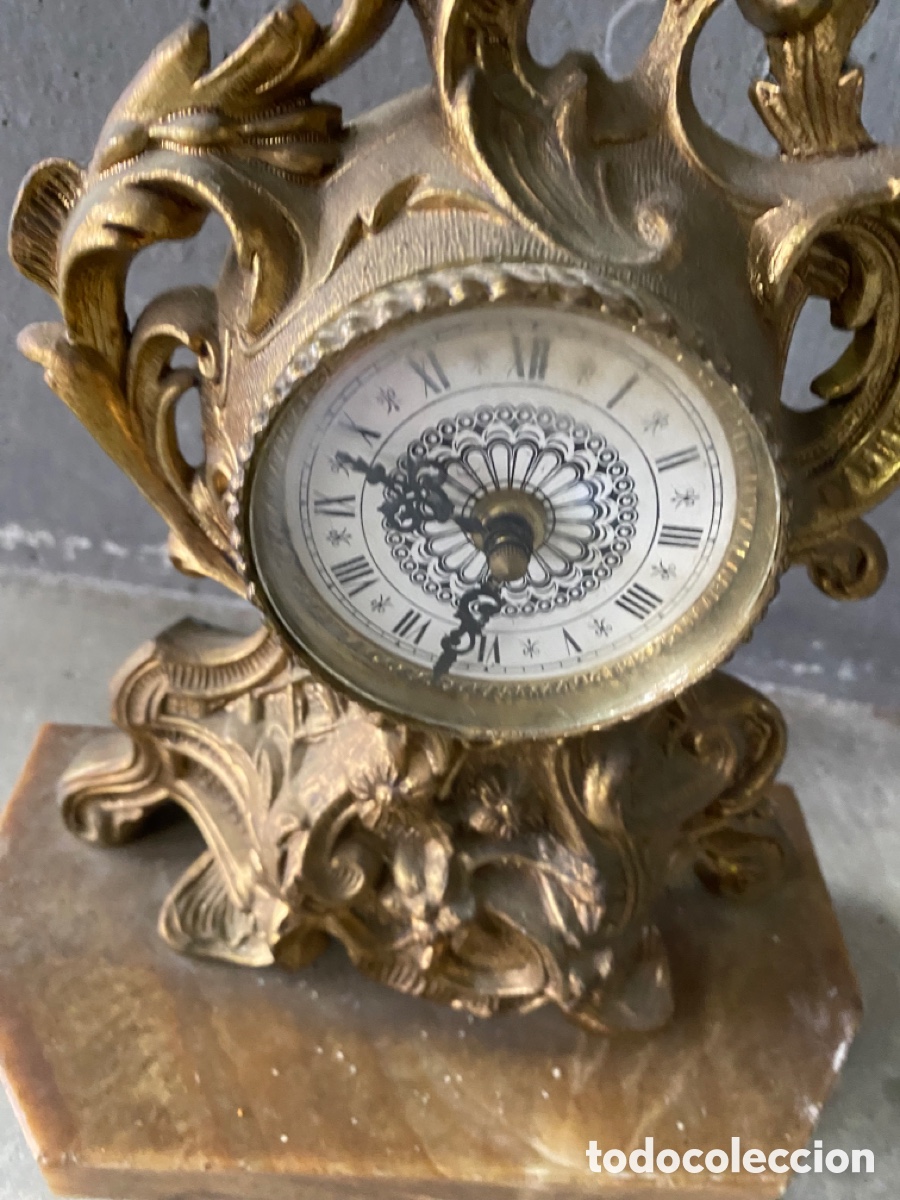 Antig&uuml;edades: Reloj antiguo de metal - Foto 2