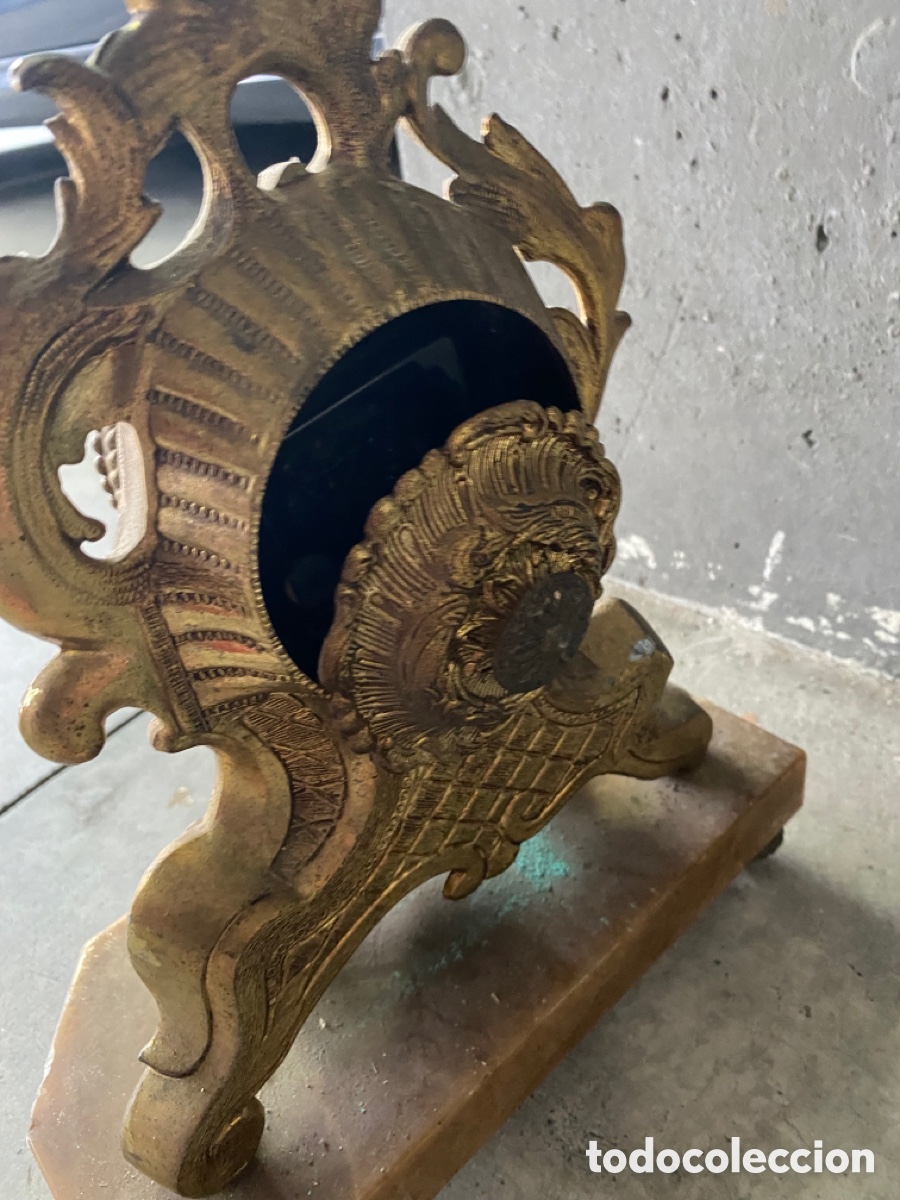 Antig&uuml;edades: Reloj antiguo de metal - Foto 10