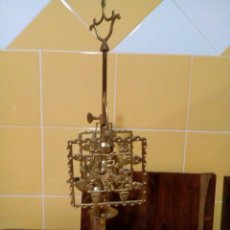 Antigüedades: ANTIGUA LAMPARA CANDELABRO DE BRONCE DE CUATRO BRAZOS