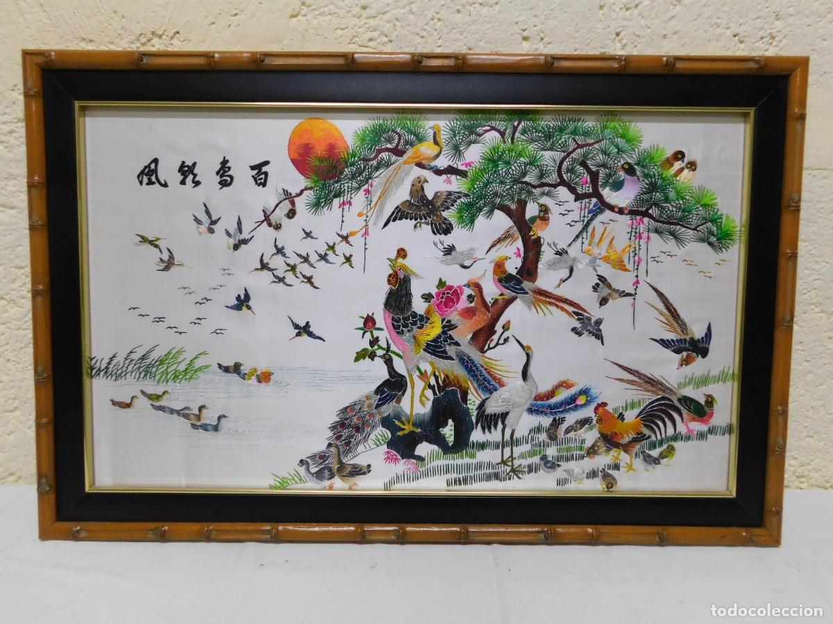 Antig&uuml;edades: BORDADO SOBRE SEDA ORIENTAL - Foto 1