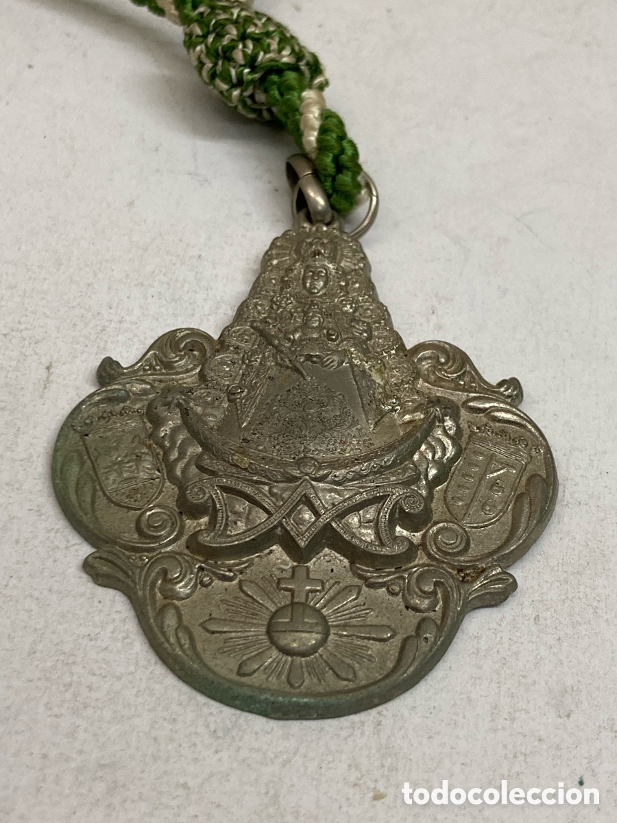 Antig&uuml;edades: Medalla religiosa - Foto 2