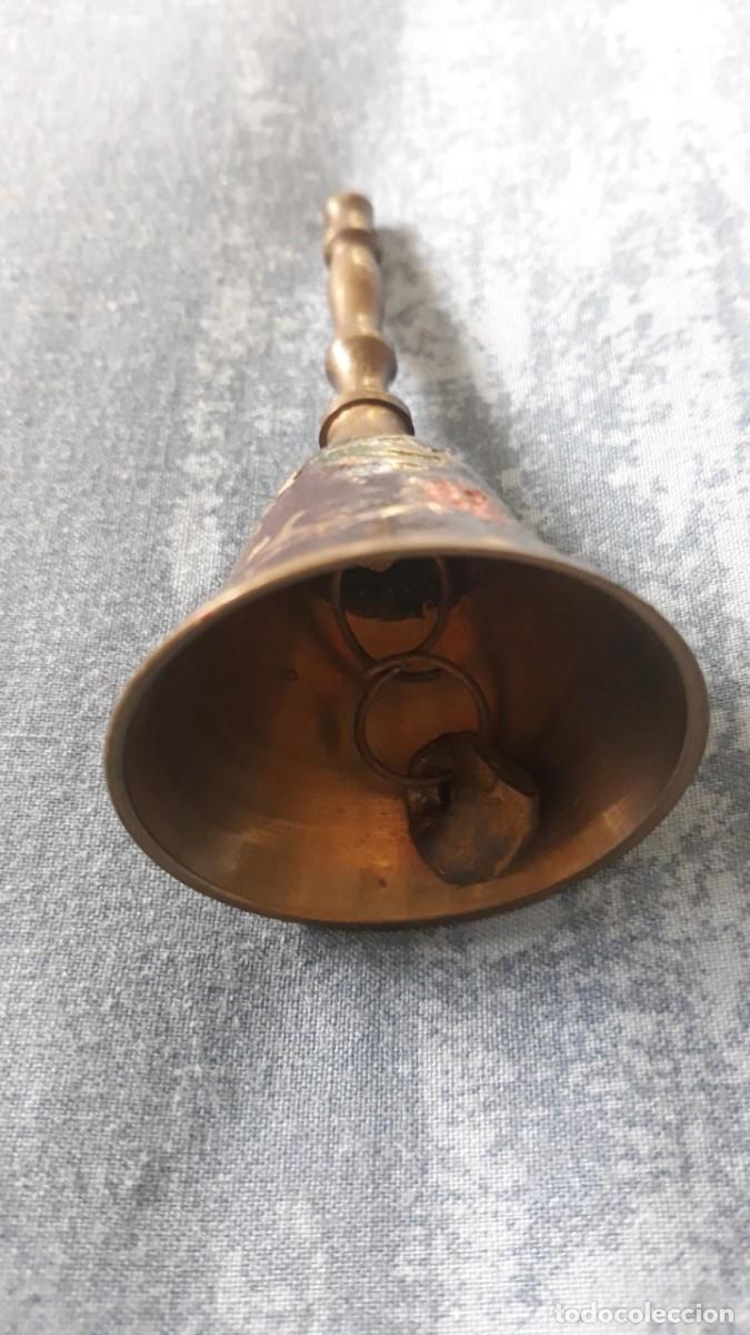 Antig&uuml;edades: Antigua campanilla 9 cm - Foto 3