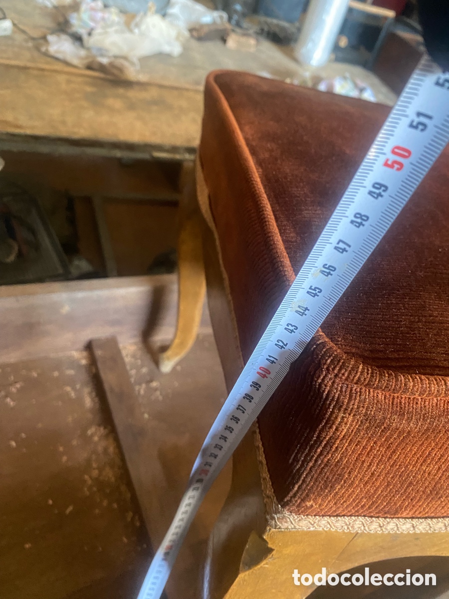 Antig&uuml;edades: Escabel en madera de nogal - Foto 9