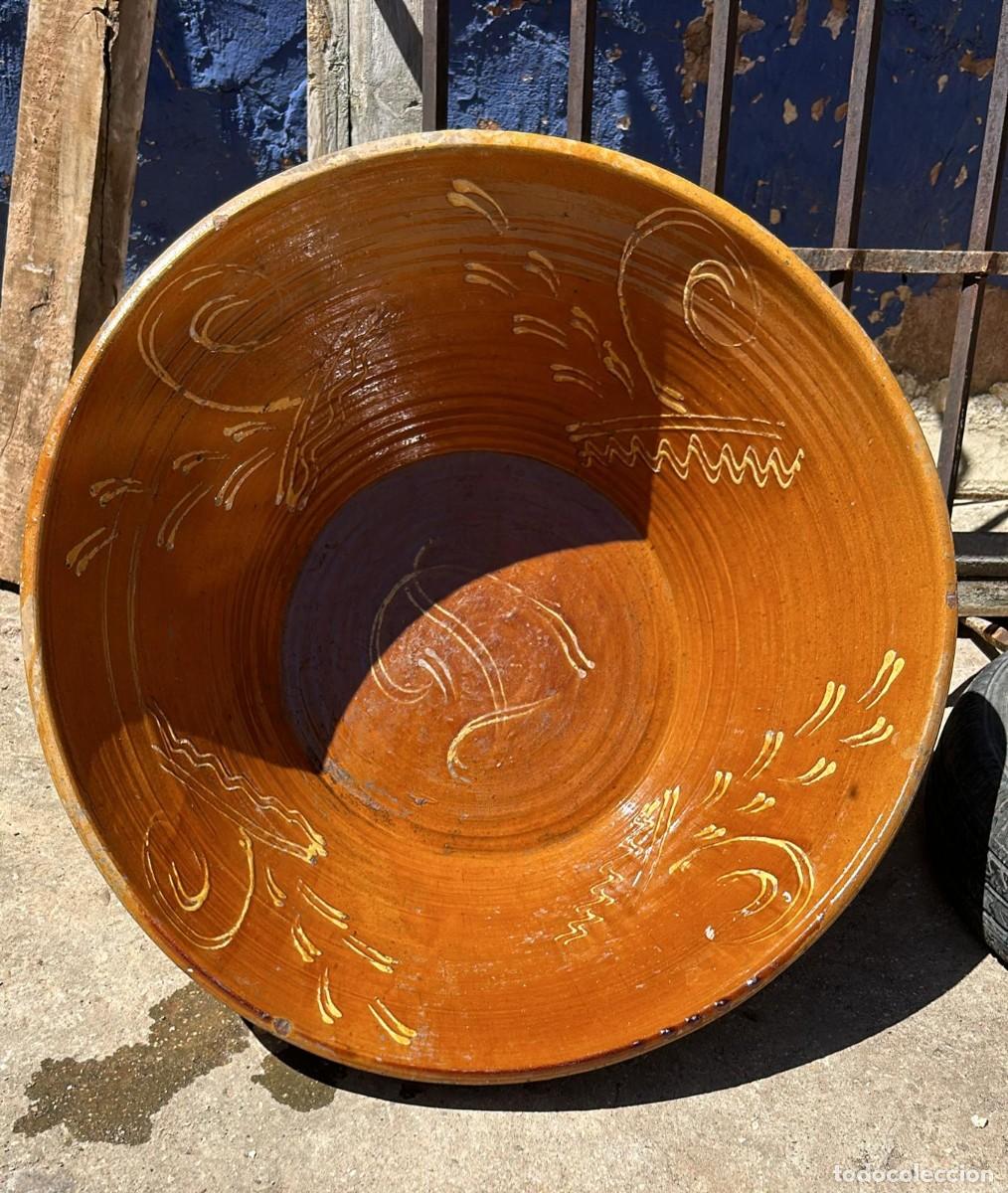 Antig&uuml;edades: LEBRILLO ANTIGUO DE 77 CMS. DE DIAMETRO Y 36 CMS. DE ALTO - Foto 2