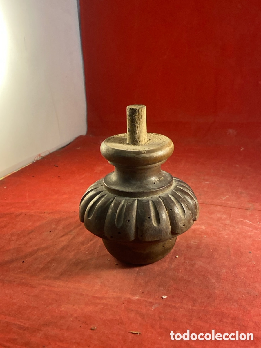 Antig&uuml;edades: REMATE O PIE DE MADERA PARA MUEBLE - Foto 4