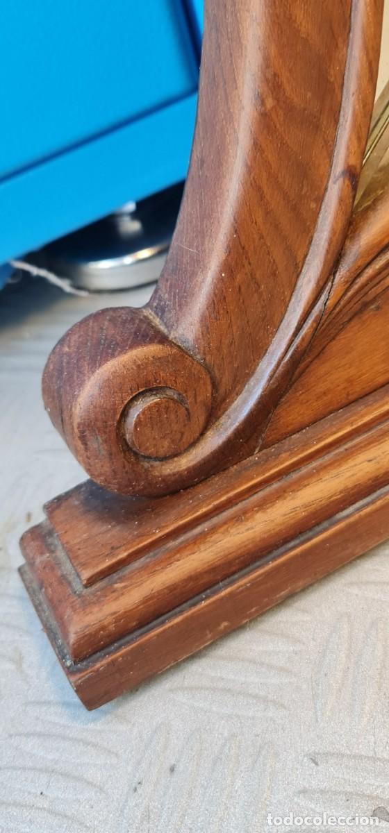 Antig&uuml;edades: Espejo biselado de madera de casta&ntilde;o - Foto 5