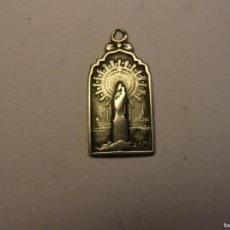 Antigüedades: ANTIGUA MEDALLA RELIGIOSA DE LA VIRGEN DEL PILAR, PRIMERA MITAD SIGLO XX, Nº 064