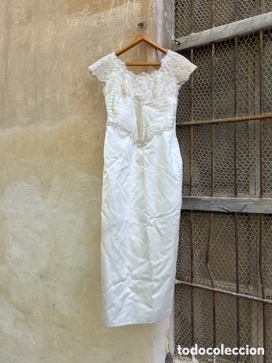 Antig&uuml;edades: VESTIDO MUJER - Foto 1