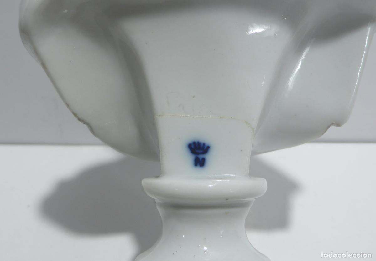 Antig&uuml;edades: BUSTO DE MUJER PORCELANA - Foto 6