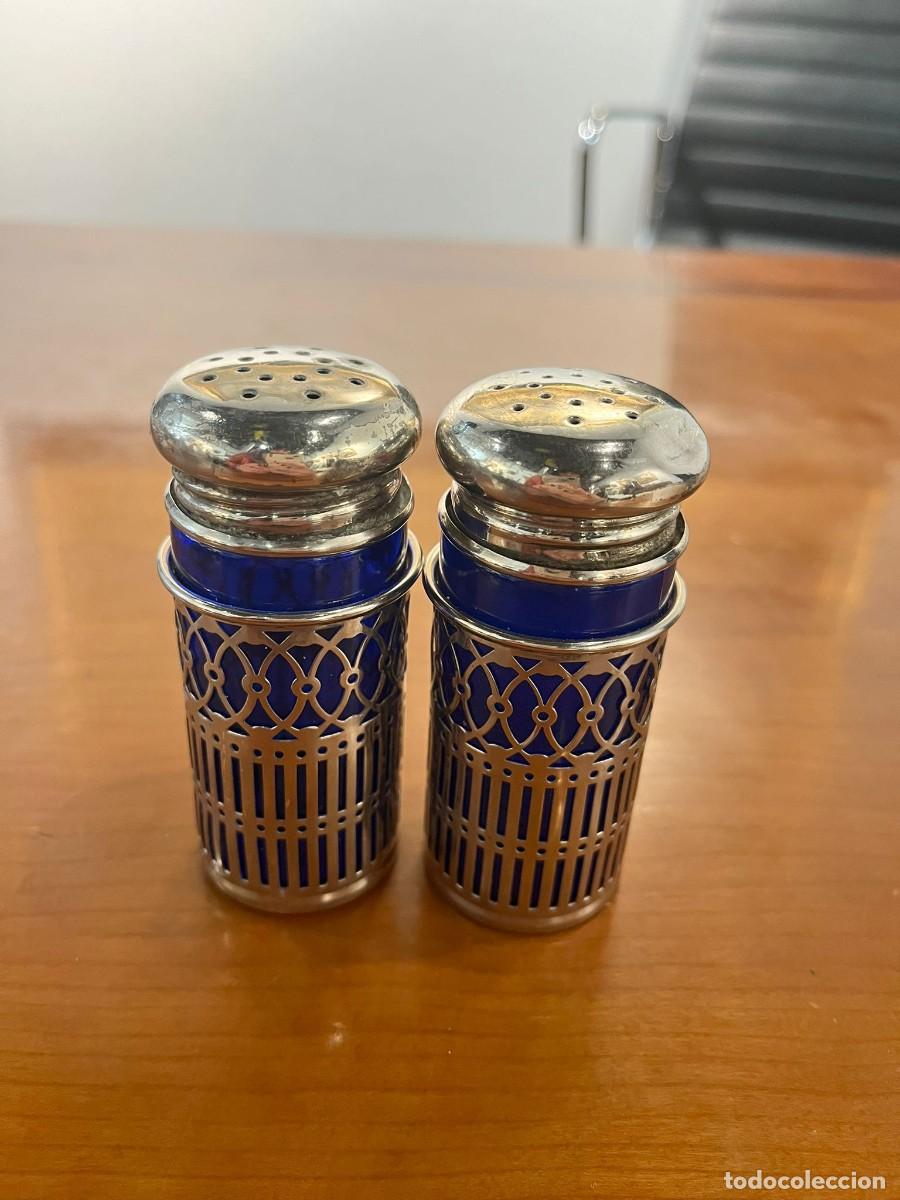 Antig&uuml;edades: Sazonadores de cristal azul - Foto 1