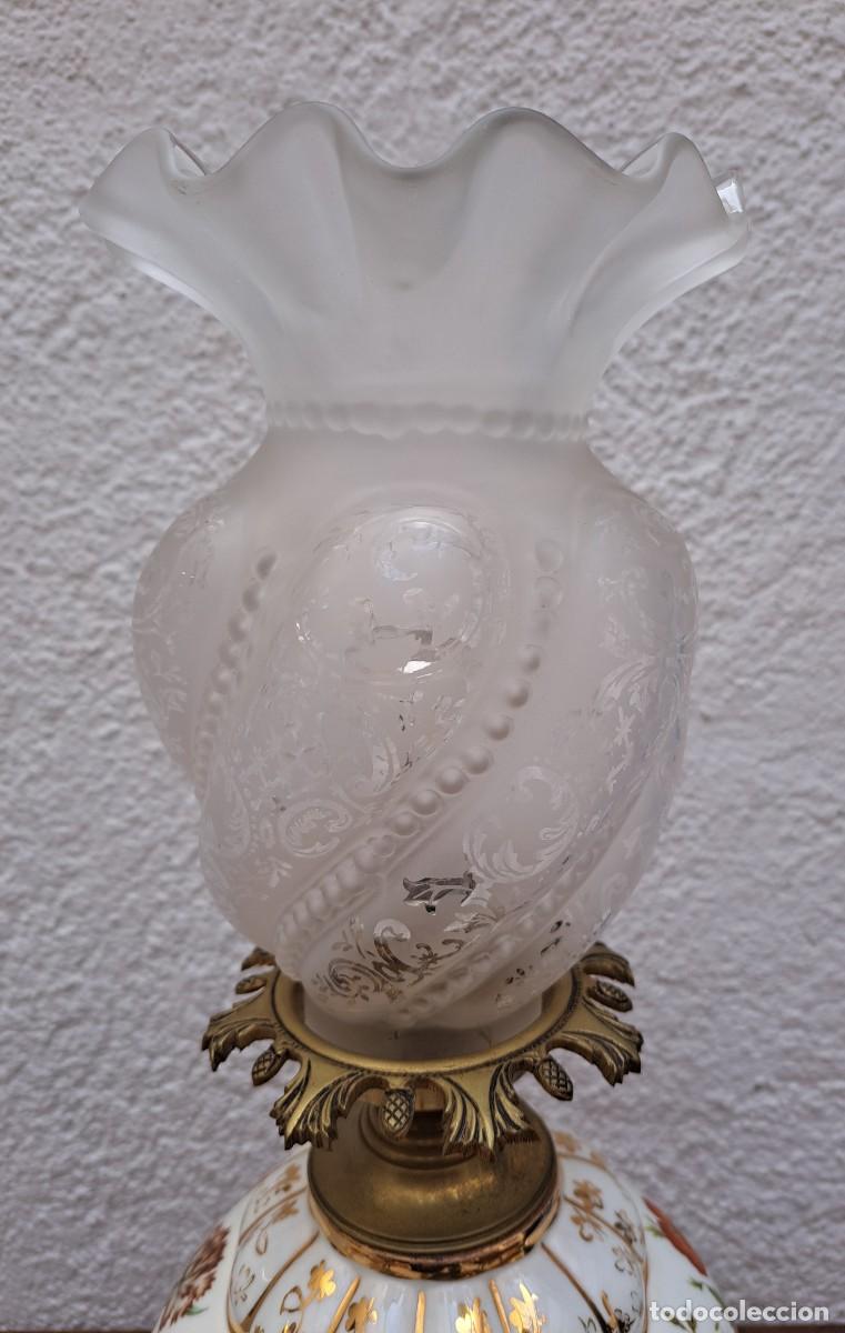 Antig&uuml;edades: L&Aacute;MPARA DE MESA PORCELANA Y BRONCE - Foto 3