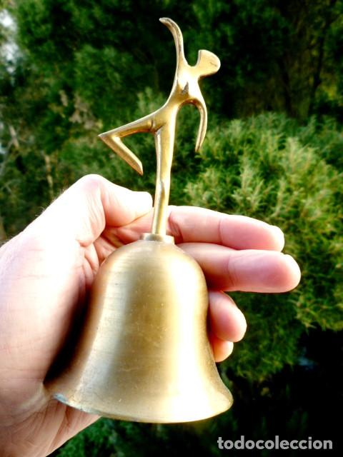 Antig&uuml;edades: CAMPANA BAILARINA EN BRONCE Y LAT&Oacute;N - Foto 6