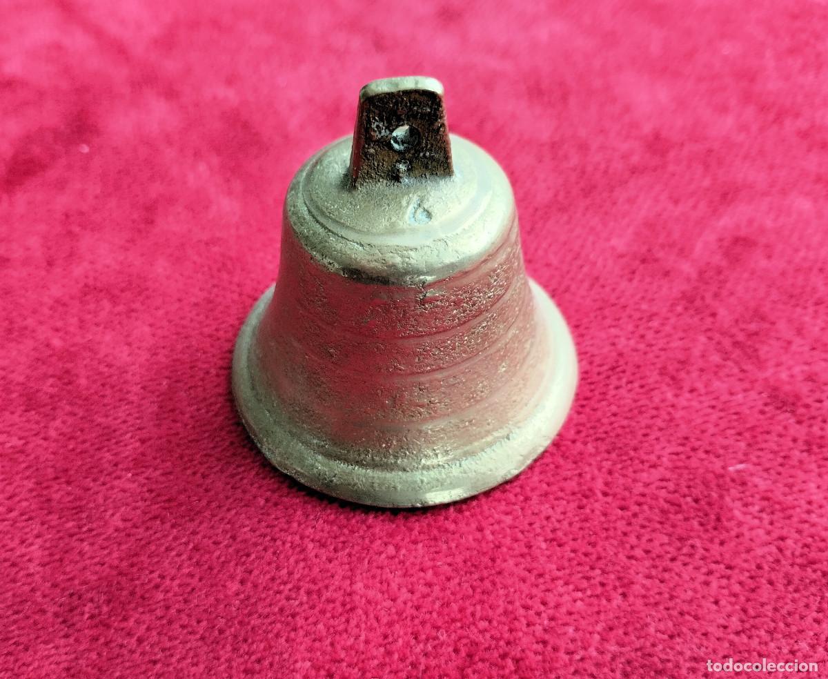 Antig&uuml;edades: CAMPANA DE BRONCE MACIZO - Foto 4