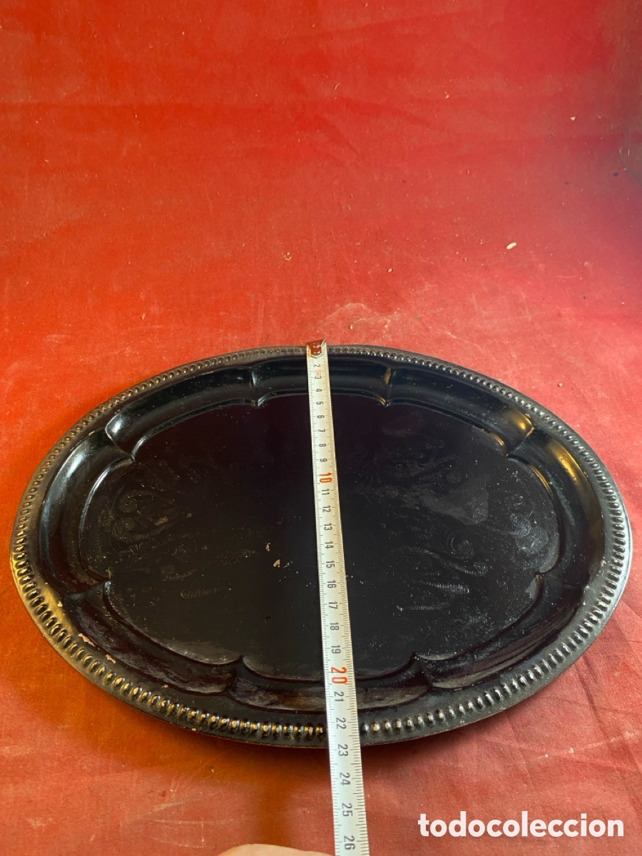 Antig&uuml;edades: Bandeja met&aacute;lica - Foto 3