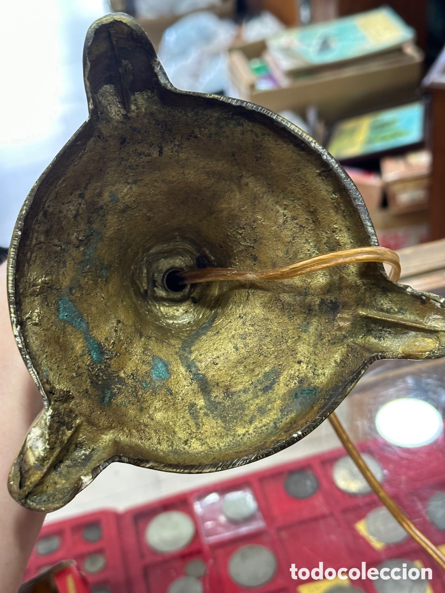 Antig&uuml;edades: Bonita l&aacute;mpara de bronce - Foto 4