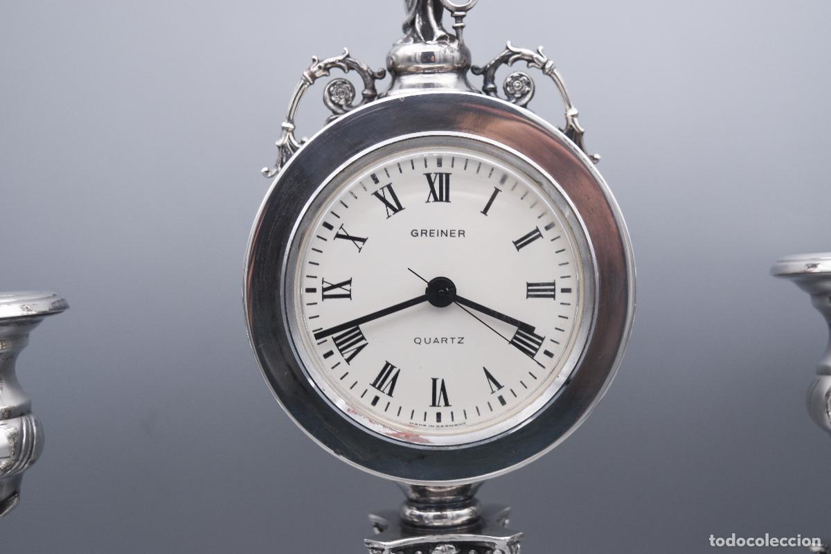 Antig&uuml;edades: Plata - Candeleros con reloj - Foto 10