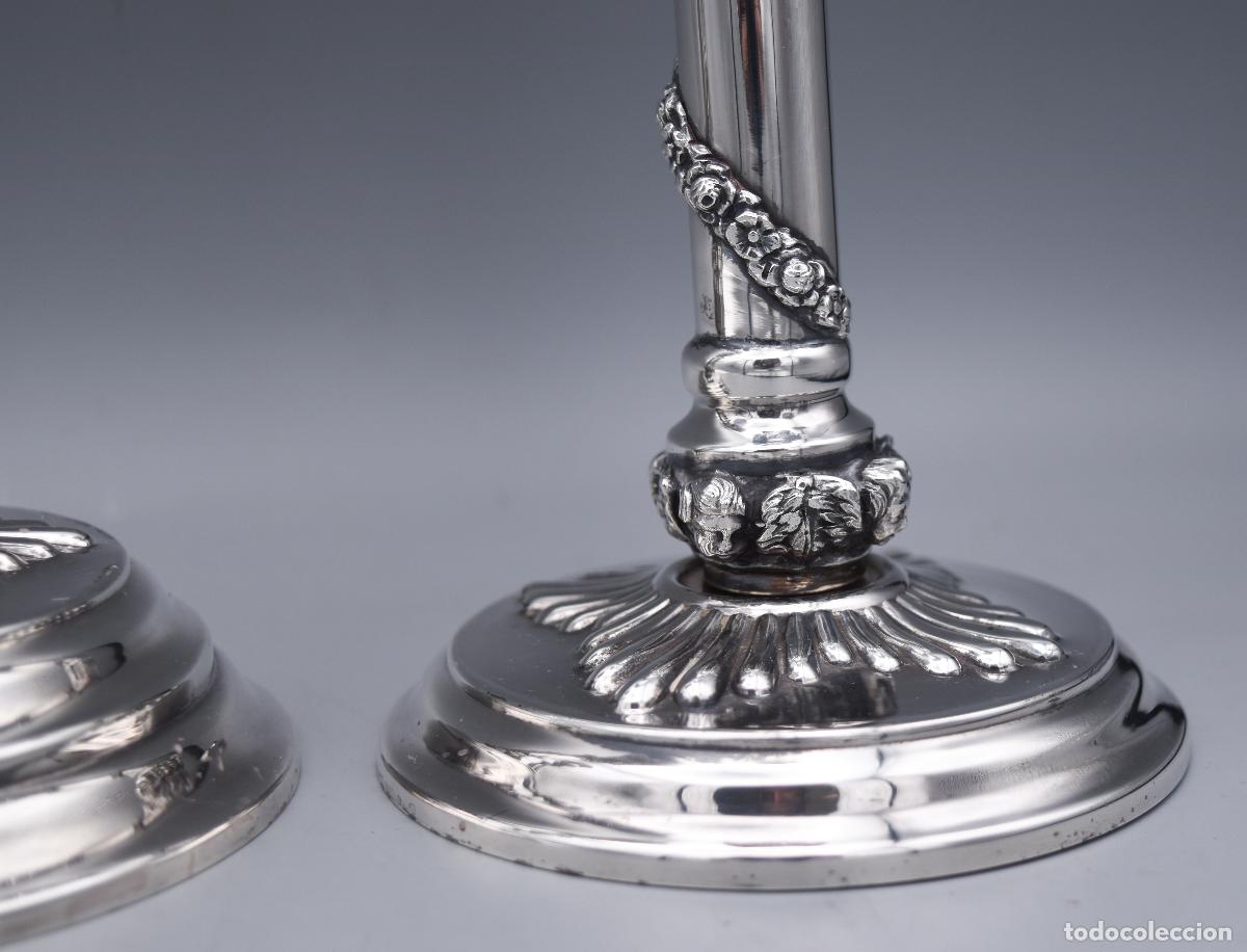 Antig&uuml;edades: Plata - Candeleros con reloj - Foto 12